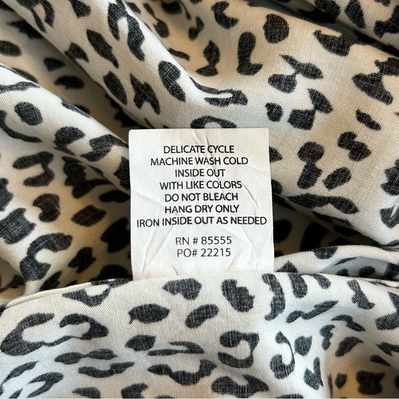 Pistola Elle Leopard Print Baby Snap Front Shirt Size S EUC - Picture 11 of 12